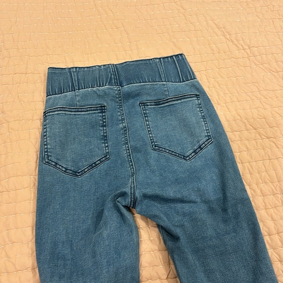 High Rise Bell bottoms - Picture 3 of 4